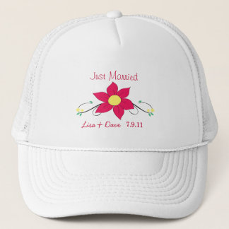 Gerade verheiratete Hut-Rosa-Blume Truckerkappe