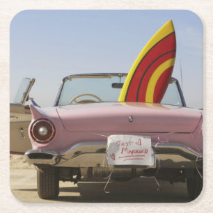 Gerade verheiratetes Zeichen und Surfbrett Rechteckiger Pappuntersetzer