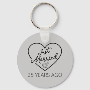 Gerade vor 25 Jahren geheiratet III Schlüsselanhänger