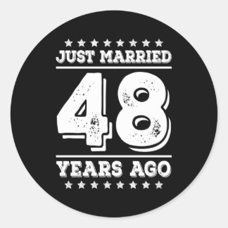 Gerade vor 48 Jahren verheiratet 48. Hochzeitstag Runder Aufkleber
