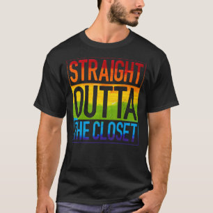 Geradeaus zum Closet-LGBT-Gay Pride T-Shirt