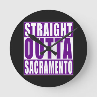 Gerades Outta Sacramento lila Runde Wanduhr