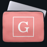 Gerahmte Anfangsmonogramm für leichte Korallen Laptopschutzhülle<br><div class="desc">Light Coral und White Gerahmt Initial Monogram Ein stilvoller, solider Hintergrund mit einem gerahmten Bereich für Ihr Monogramm, Ihren Namen oder andere Texte. Sie können auch den Schriftart ändern, die Größe und Farbe des Schriftartes ändern, den Text verschieben usw. Wenn Sie dieses Design in anderen Farben möchten, schreiben Sie uns...</div>