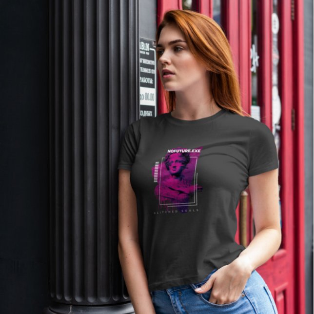 Gerahmte Statue Glitch T-Shirt (Von Creator hochgeladen)