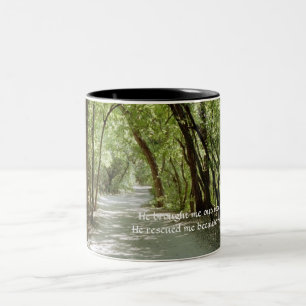 Geräumige Tasse