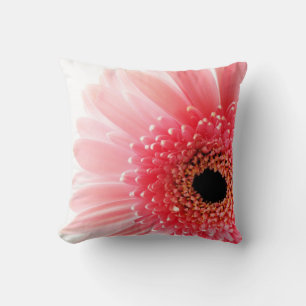Gerbera Daisy Kissen