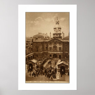 GERECYCELT KUNST: LONDON HORSE GARDS POSTCARD DER  POSTER