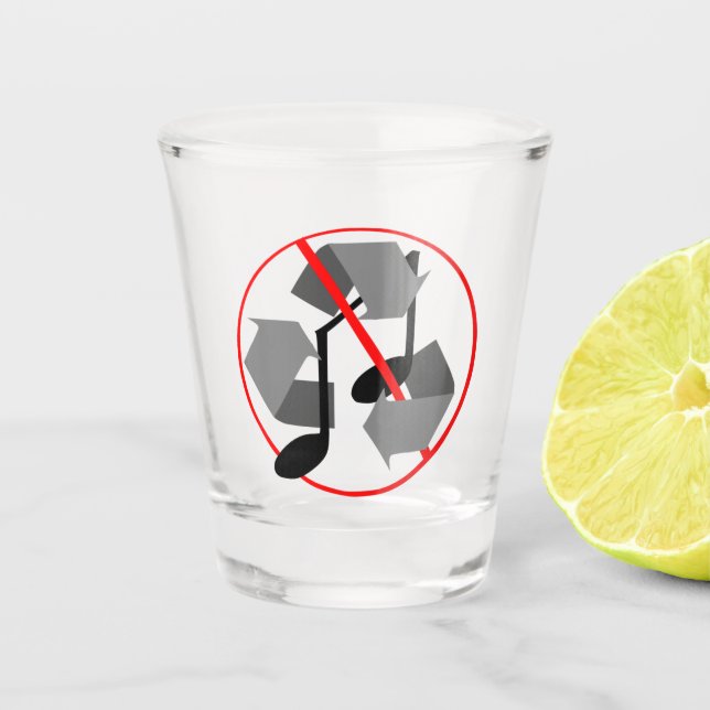 Gerecycelt Musik überspielt Schnapsglas (Vorderseite)