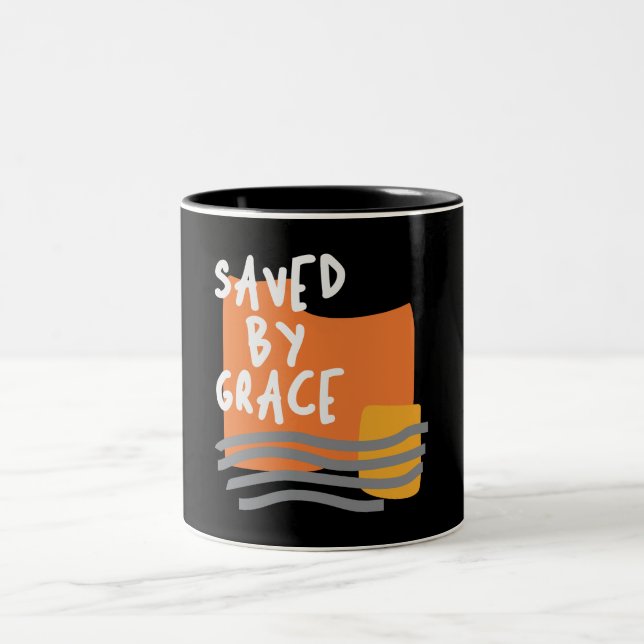 Gerettet von Grace - Christliches Angebot verbesse Zweifarbige Tasse (Mittel)