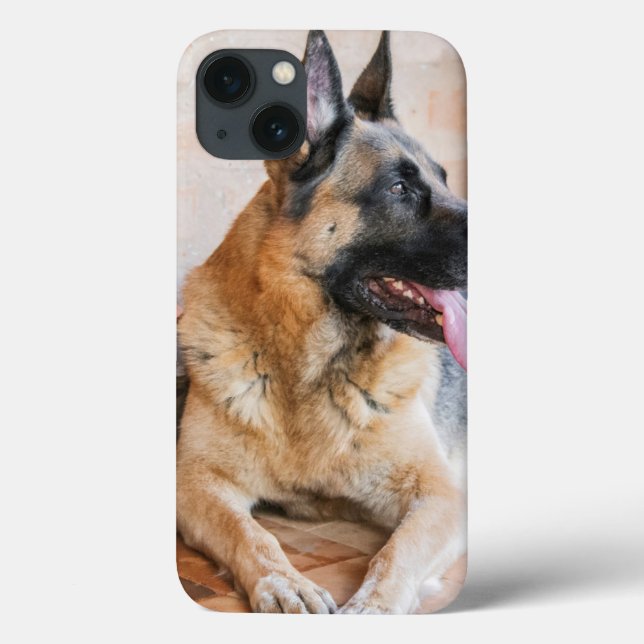German Shepherd Resting By Water Basin Case-Mate iPhone Hülle (Rückseite)