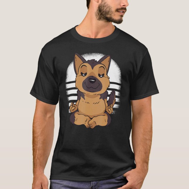 German Shepherd yoga meditation meditate Funny dog T-Shirt (Vorderseite)