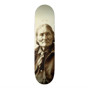 Geronimo (Guiyatle) Apache Skateboard
