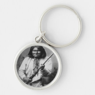 'Geronimo mit Gewehr beim Ready Schlüsselanhänger
