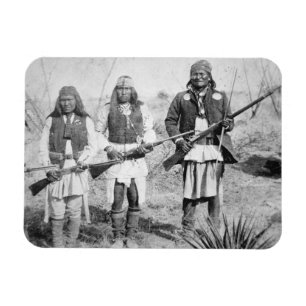 Geronimo und drei seiner Apache-Krieger, 1886 (b Magnet