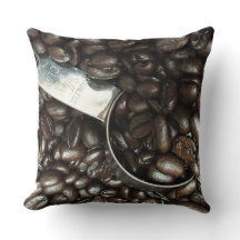 geröstete Kaffeebohnen mit Silberschottenaufnahme