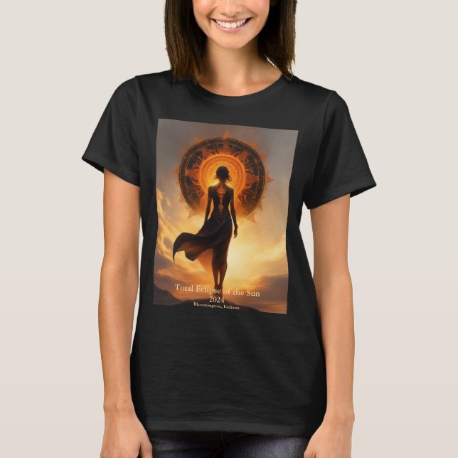 Gesamt-Solar-Eclipse-Goddess mit Blick auf Sun 2 S T-Shirt (Vorderseite)