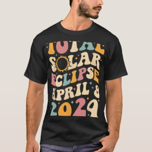 Gesamtwert 04 08 24 Gesamtsolarausstoß 2024 Groovy T-Shirt