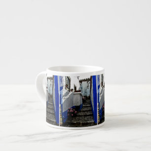 Geschäft und Schritte in Obidos Portugal Espressotasse