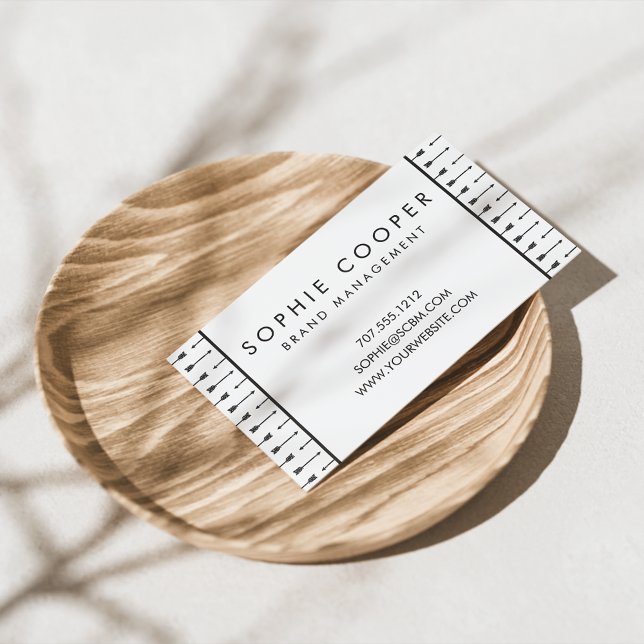 Geschäftskarten für Schwarz und Weiß-Pfeile Visitenkarte (Von Creator hochgeladen)