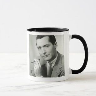 Geschäftsmann raucht Zigarre Tasse
