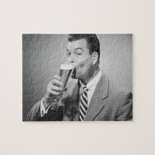 Geschäftsmann trinkt Bier Puzzle