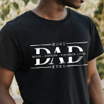 Geschenk für den besten Vater je minimale Personal T-Shirt<br><div class="desc">Geben Sie ein unvergessliches Geschenk für Papa mit unseren minimalen und modernen VATER-Briefen besten Papa je schwarzen T - Shirt. VATER-Buchstaben werden in zwei Teile geteilt, wobei die Namen der Kinder oder Familienmitglieder in der Mitte platziert sind. Macht ein tolles Geschenk für den Vatertag, Geburtstage, Jahrestage, Ruhestand und vieles mehr!...</div>