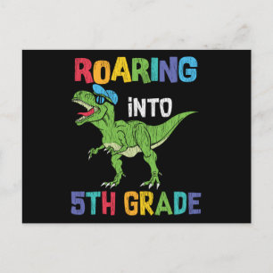 Geschenk für einen 5.-Klässer-Dinosaurier am erste Postkarte