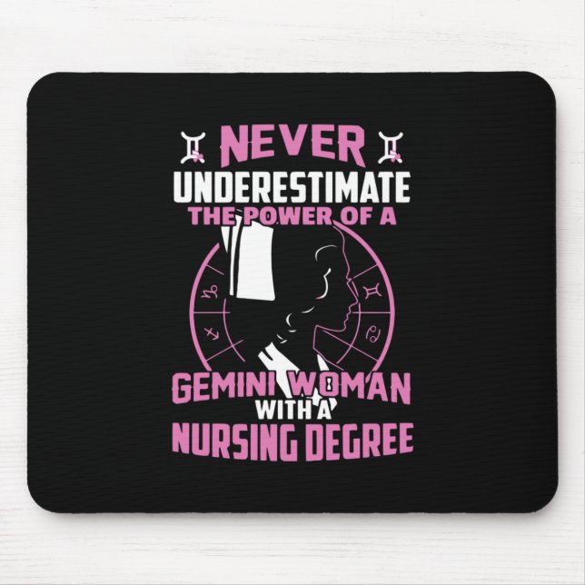 Geschenk für Krankenschwester | Den Power nie unte Mousepad (Vorne)
