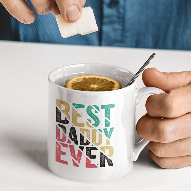 Geschenk von einem Kind zu Daddy Best Daddy je Kaffeetasse (Von Creator hochgeladen)