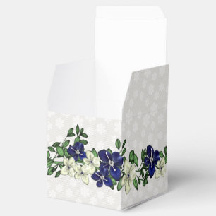 Geschenkboxen der Elfenbeinblume und der blauen Ga Geschenkschachtel