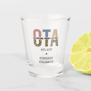 Geschenke für den OTA-Assistenten für Arbeitsthera Schnapsglas