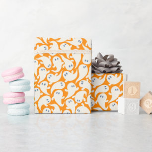 Geschenkpapier für Halloween mit Geistermuster