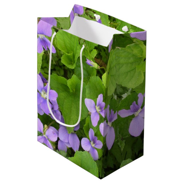 Geschenktasche - Kräuterviolette Mittlere Geschenktüte (Vorderseite Schrägansicht)