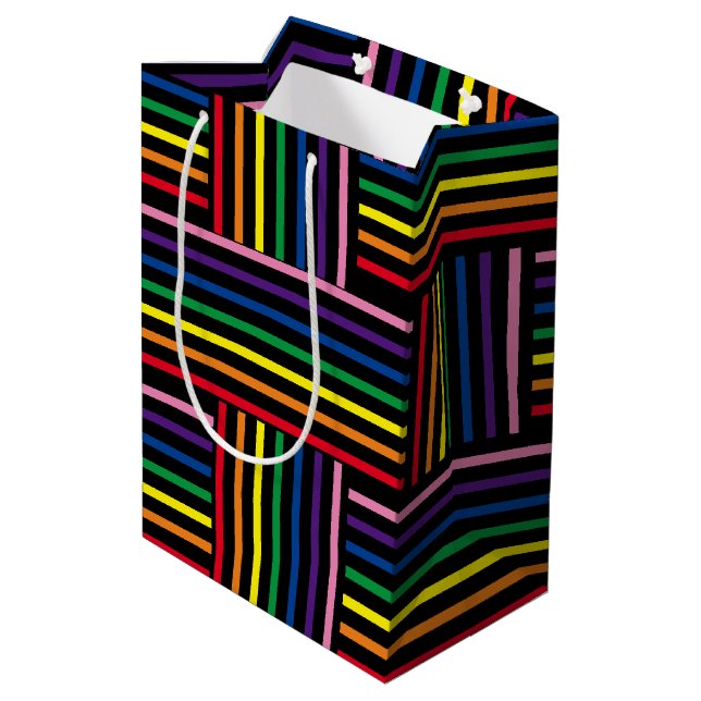 Geschenktasche - Rainbow-farbene Ribbons Mittlere Geschenktüte (Rückseite Schrägansicht)