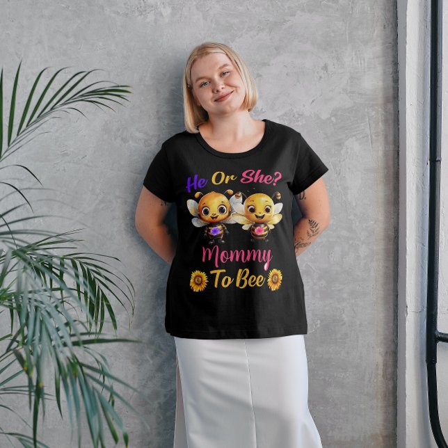 Geschlecht: Er oder sie Mami zu sein Große Größe T-Shirt (He or She Mommy to Bee Plus Size Dark T-Shirt)