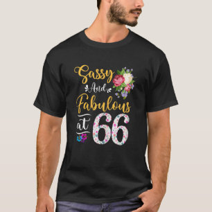 Geschmackvolle Blüten mit 66 Jahren 66 t T-Shirt