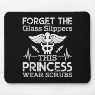 Geschriebenes Geschmacksmuster für Krankenmädchen Mousepad