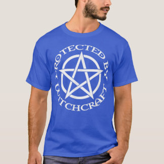 Geschützt durch Hexerei Wiccan Heide Halloween Che T-Shirt
