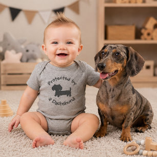 Geschützt von einem Dachshund - Baby Wiener Dog Li Strampler