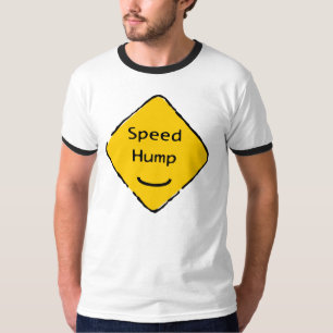 Geschwindigkeits-Buckel T-Shirt