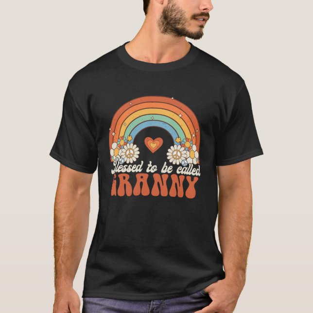 Gesegnet als Granny Groovy Regenbogenmütter T-Shirt (Vorderseite)