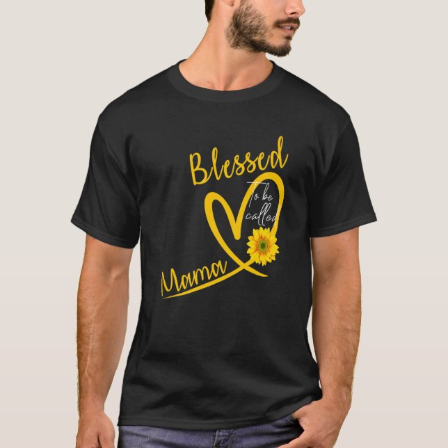 Gesegnet, als Mama Herz-Sonnenblume-Mutter genannt T-Shirt (Vorderseite)
