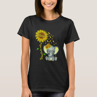 Gesegnet, als Mama Sonnenblumen-Elefant bezeichnet T-Shirt