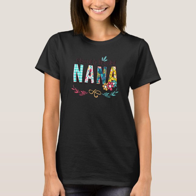 Gesegnet als NANA Floral Fun Großmutter M T-Shirt (Vorderseite)