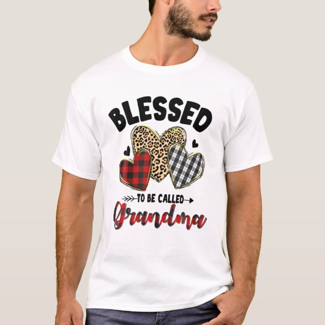 Gesegnet, Oma Mutter genannt zu werden T-Shirt (Vorderseite)