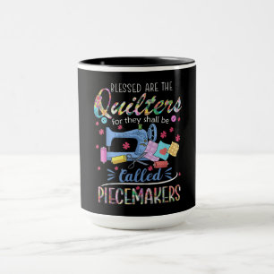 Gesegnete Quilters-Piecemakers, die das Nähen bee Tasse
