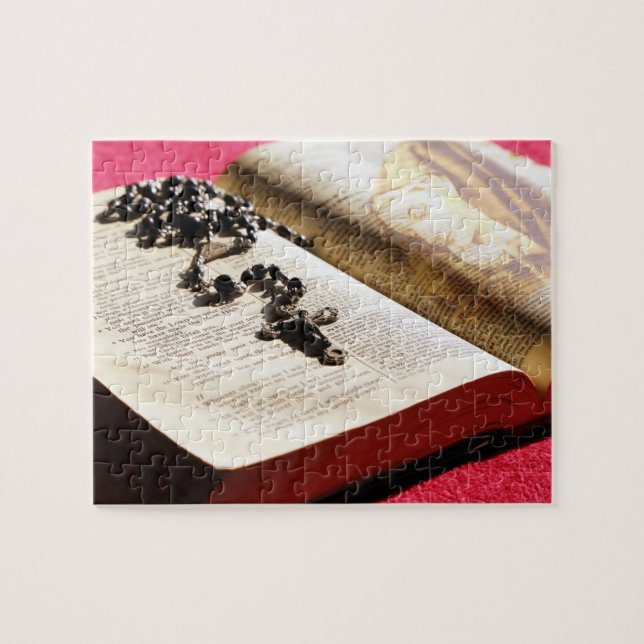 Gesegnetes Jungfrau-Mary-Bibel-Rosenbeet Puzzle (Horizontal)