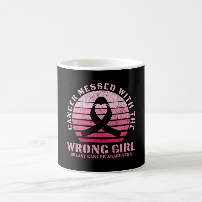 Gesetzt mit dem falschen Bewusstsein für Brustkreb Kaffeetasse (Mittel)