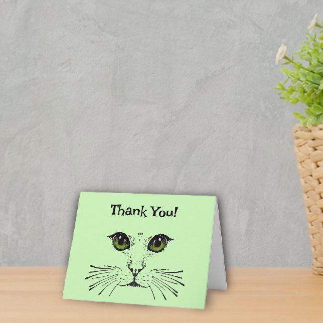 Gesicht der Katze in schwarzen grünen Augen Whiske Dankeskarte (Kitty cat face in black with green eyes and whiskers on light green Thank You cards.)