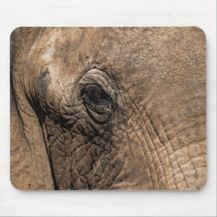 Gesicht eines Elefanten Mousepad